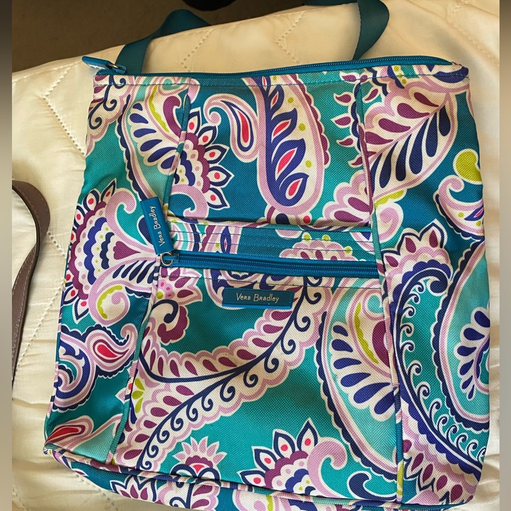 Vera Bradley Hipster, wallet, lanyard